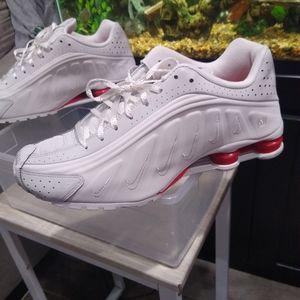 Nike reflective shox Neymar